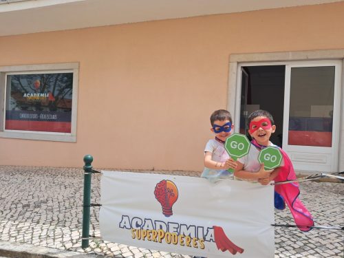 Academia Superpoderes